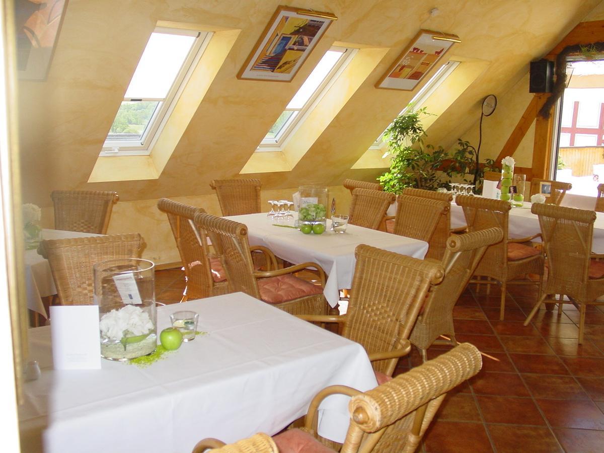 Gasthof Rockensuess Schwalmstadt Eksteriør billede